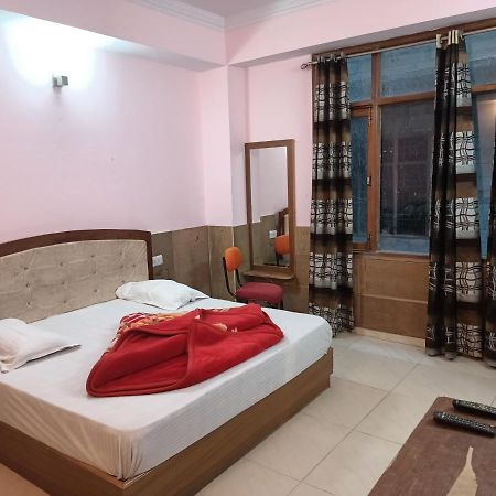 Ivy Stays Shimla Exterior foto